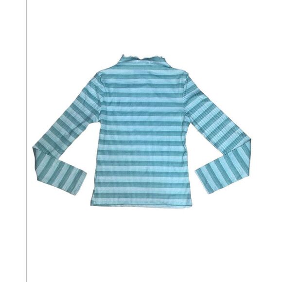 Cali Be Long-Sleeve Ribbed Stripe Top In Light Blue - Picture 4 of 4